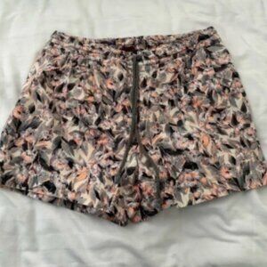 Drawstring Shorts Floral Size Medium